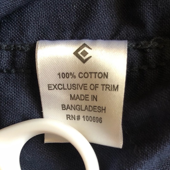 Earthbound Trading Blue Button Down Shirt Men’s Small Ikat Animal Print Cotton - Picture 7 of 7